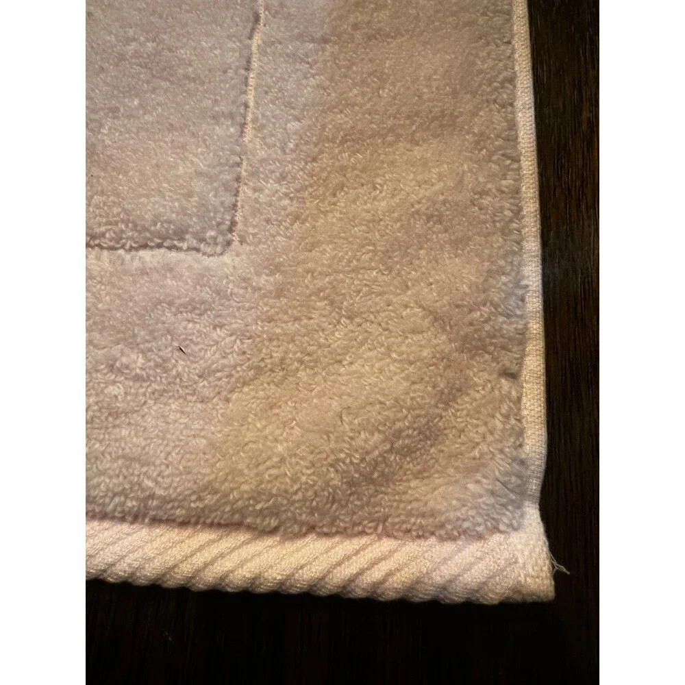 Matouk Bath Tub Mat Rug 24”x36” 100% Cotton Neiman Marcus pale pink Marous